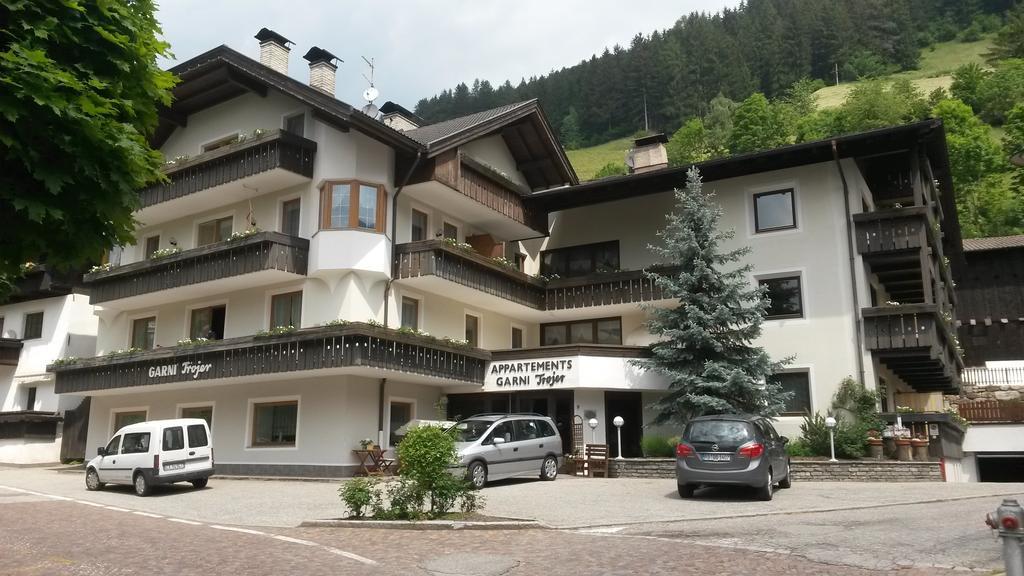 Hotel Garni Trojer à Campo Tures Extérieur photo
